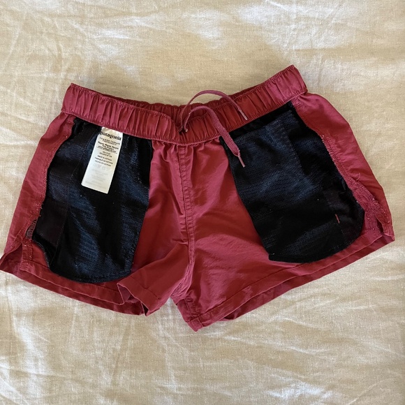 Patagonia Barely Baggies Short XS Adzuki Red - Picture 5 of 6